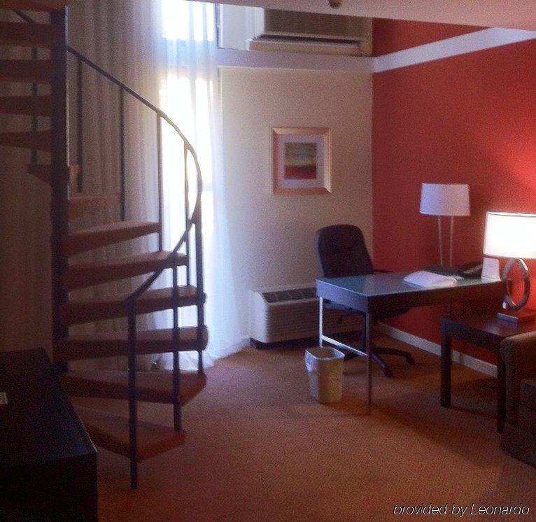 Holiday Inn Tyler - Conference Center By Ihg Eksteriør bilde